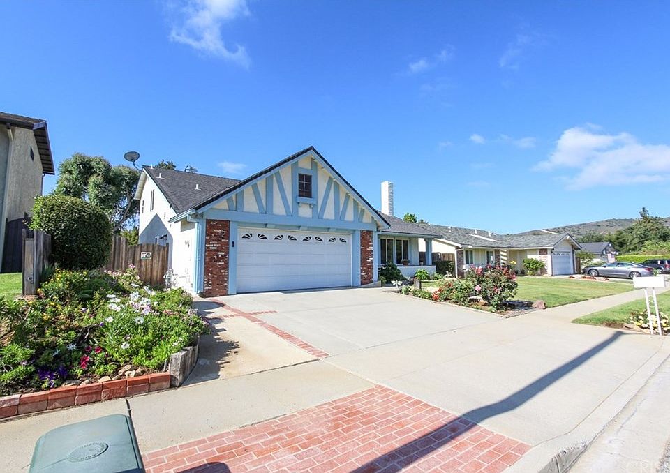 1st image of 6042 E Tamarind St