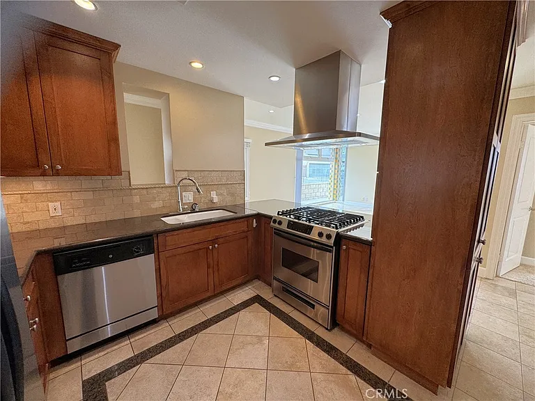 4510A Seashore Dr — Photo 12