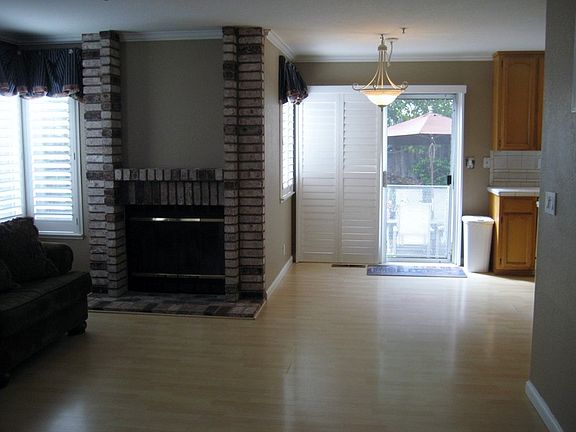 2nd image of 5383 Starflower Way