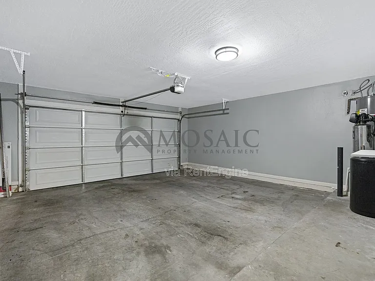 5626 S 21st Pl — Photo 26