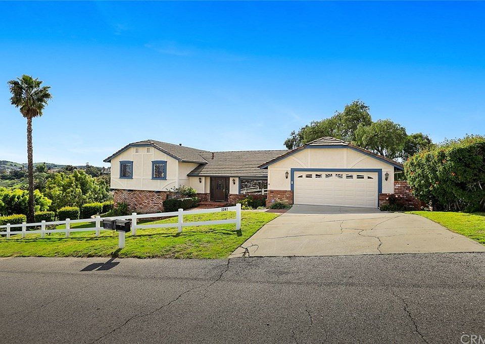 1st image of 2367 Clear Creek Ln