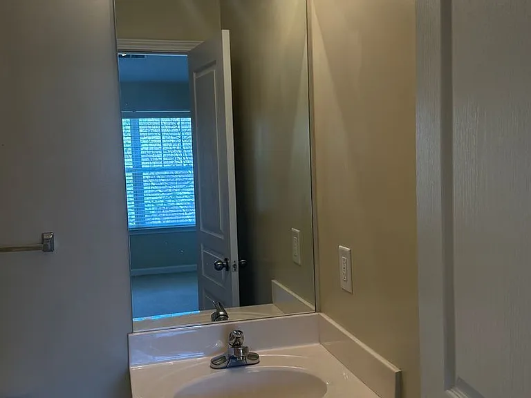 1830-208 Candlewood Ct — Photo 13
