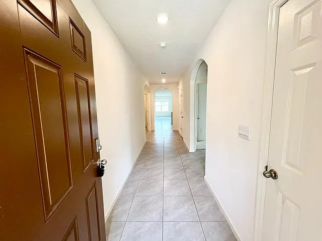 392 Ocarina St SW — Photo 2