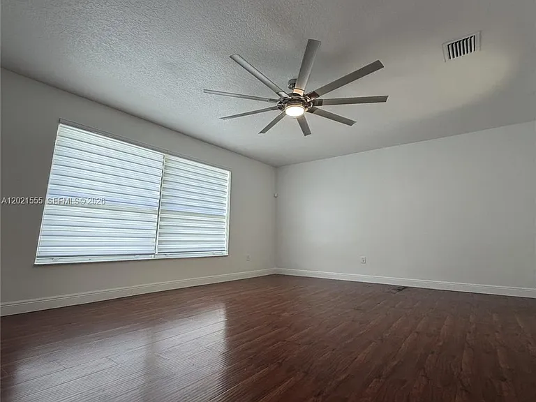 15840 SW 151st Ter — Photo 24