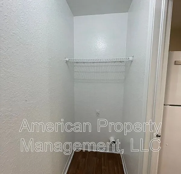 13129 E 44th St — Photo 12
