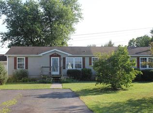 39 Oak Ln, Royersford, PA 19468