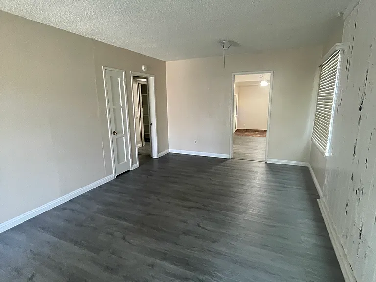 2303 Belle St — Photo 10