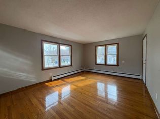 281 Augur St #2R, Hamden, CT 06517