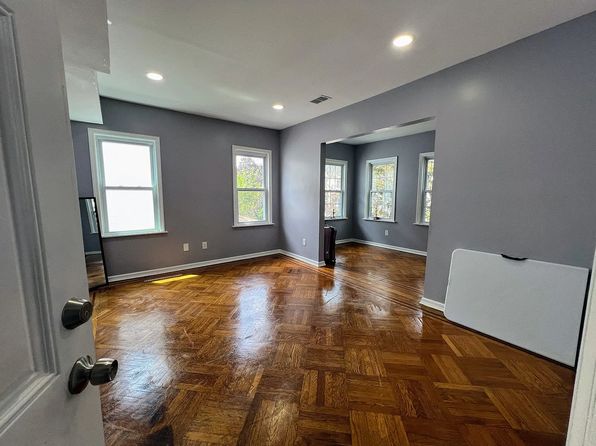 244 Beech St FLOOR 1