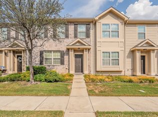 2933 Peyton Brook Dr, Fort Worth, TX 76137