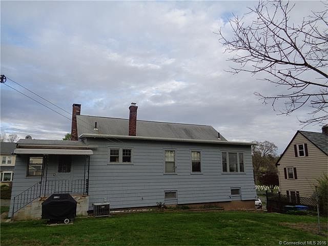 2nd image of 38 Lancaster Rd