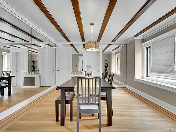 5th image of 370 Park Hill Avenue