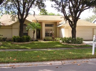 12122 Shady Forest Dr, Riverview, FL 33569