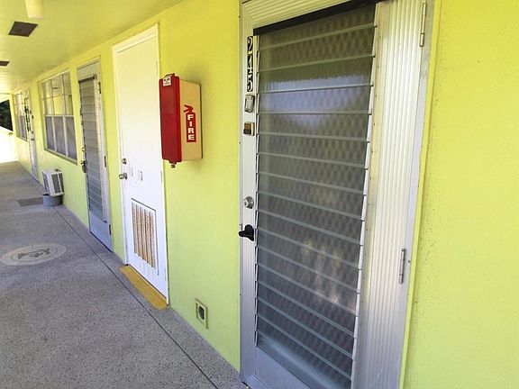 5th image of 245 Windsor K #245