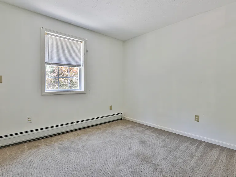 76 Groton Rd — Photo 22