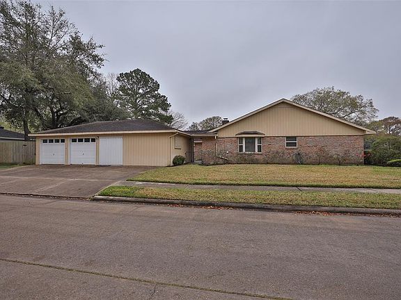3rd image of 15703 El Camino Real