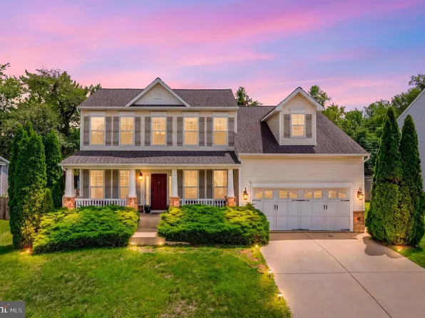 1004 Glen Oak Ct, La Plata, MD 20646