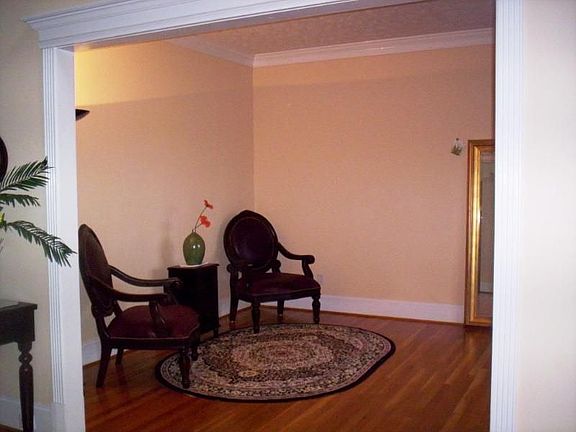 4th image of 5012 Charing Cir