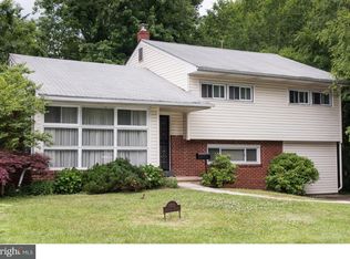 1103 Parkside Dr, Wilmington, DE 19803