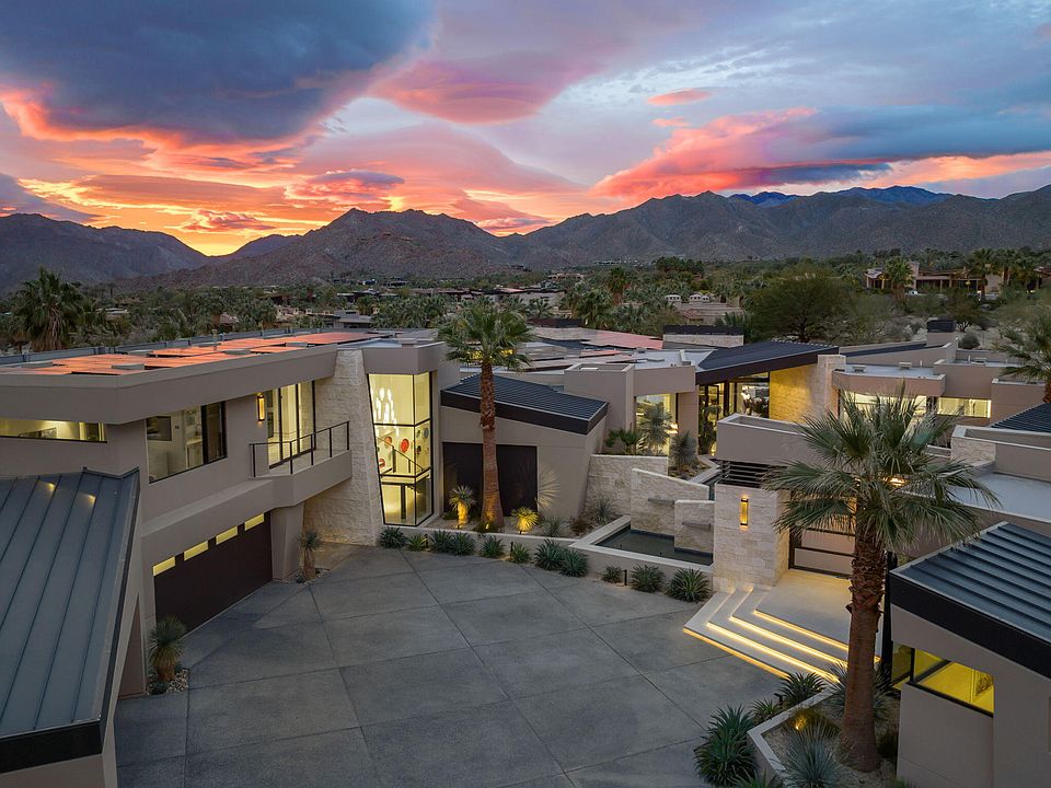1st image of 928 Andreas Canyon Dr