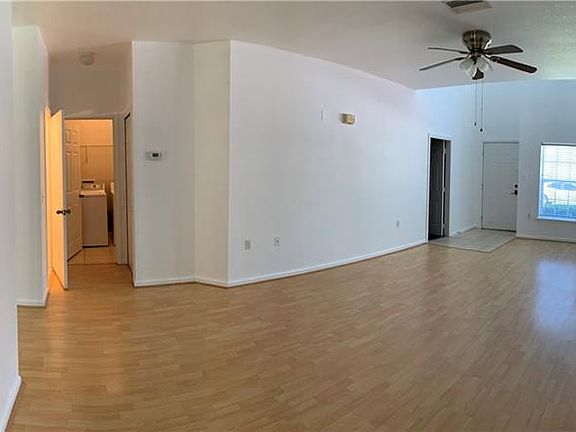 5th image of 16311 Newbury Palms Ct