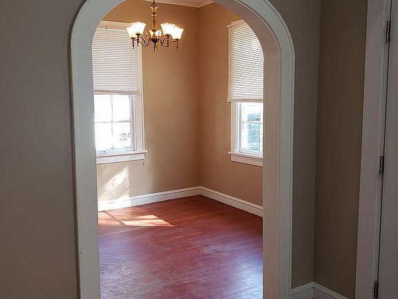 2nd image of 3632 W College St