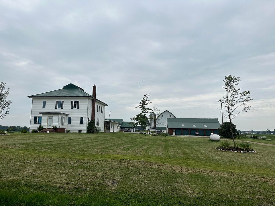1st image of 9320 S 192nd Ave
