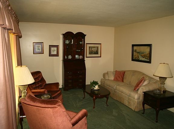 2nd image of 155 Duff Dr