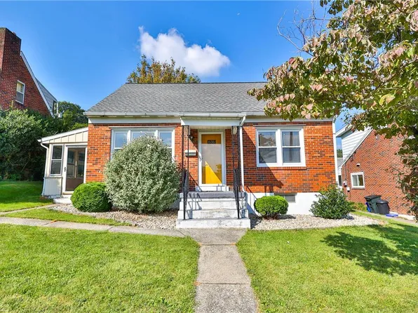 636 Roosevelt Ave, Fountain Hill, PA 18015