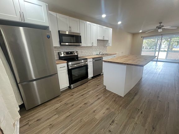 2nd image of 257 Lomond Dr #B