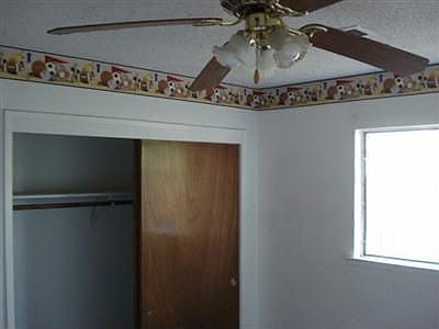 5th image of 1201 Glenn Ave