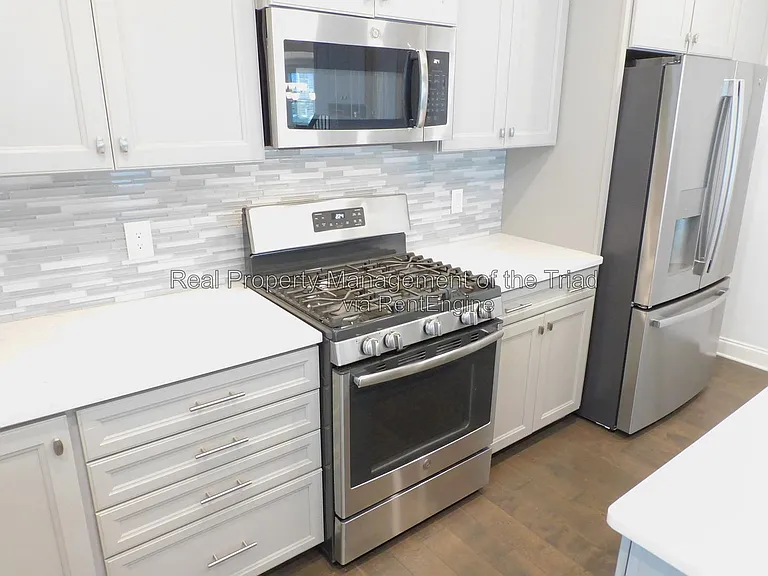6417 Bluestone Park Dr — Photo 8