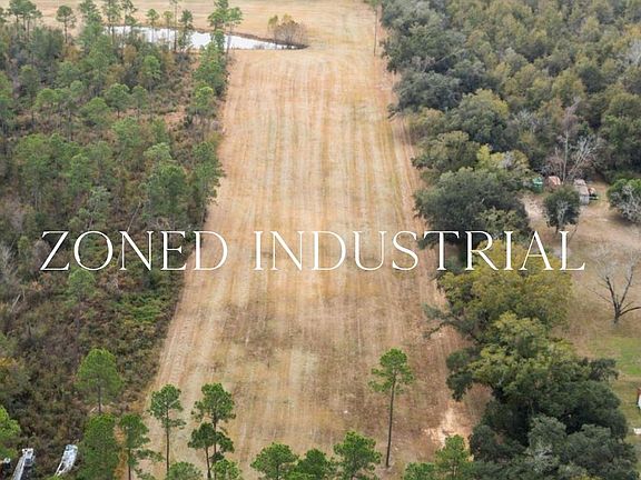 2nd image of 18520 Underwood Rd