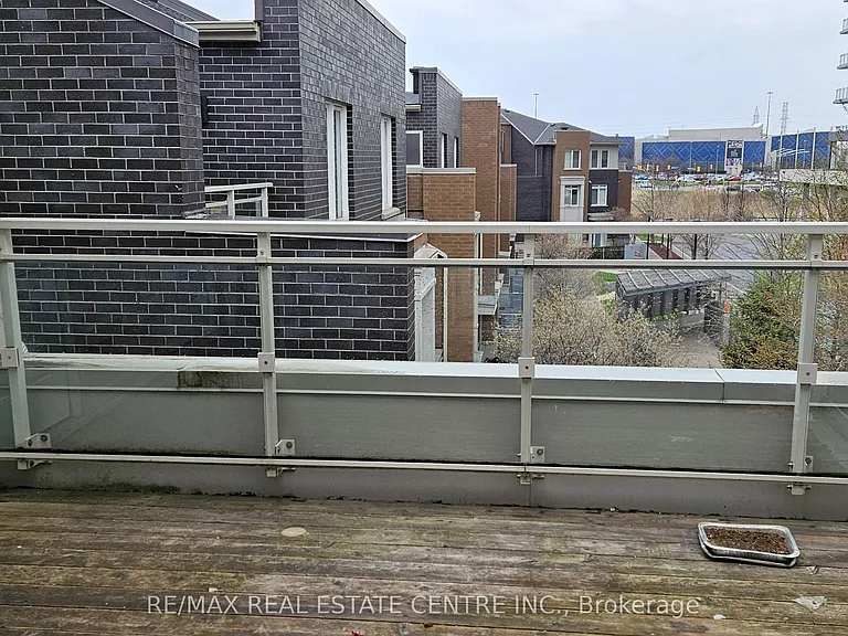 370 Square One Dr #17 — Photo 17