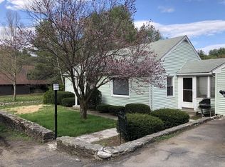 30 Ridgewood Dr, Russell, MA 01071