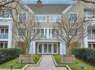77 Havemeyer Ln UNIT 415, Stamford, CT