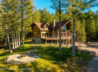1558 Trail Ridge Rd, Alpine, WY 83128