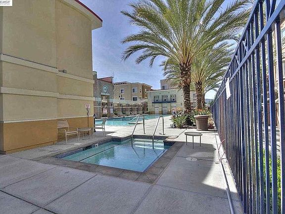 5th image of 6529 Bantry Bay St