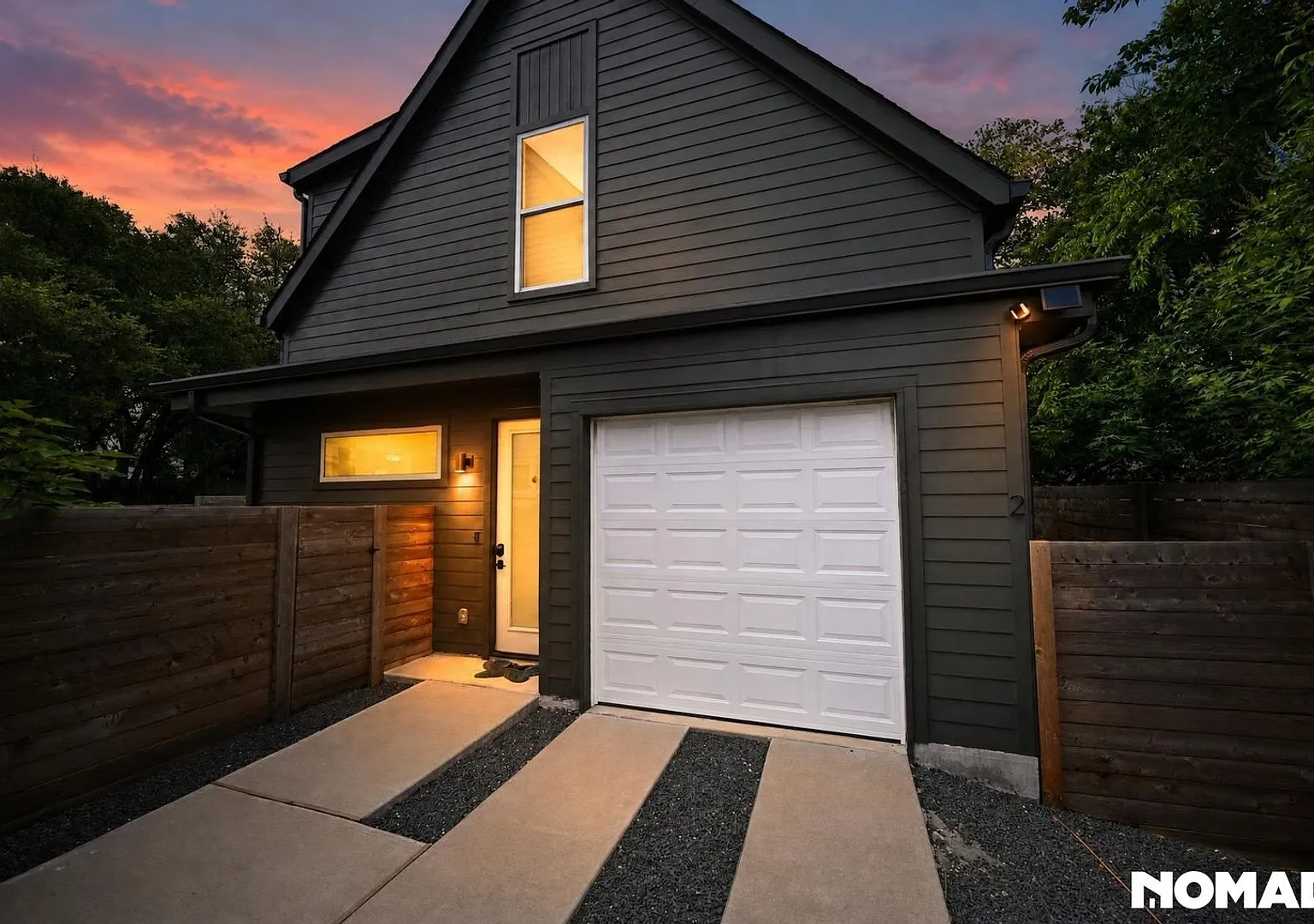 Charming 2BR Condo in Austin — Photo 1