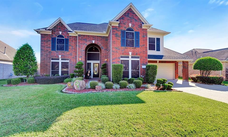 1st image of 3805 Oakwilde Cir