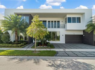 7468 NW 103rd Ct, Doral, FL 33178