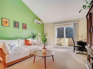 5404 Balboa Arms Dr UNIT 467, San Diego, CA 92117