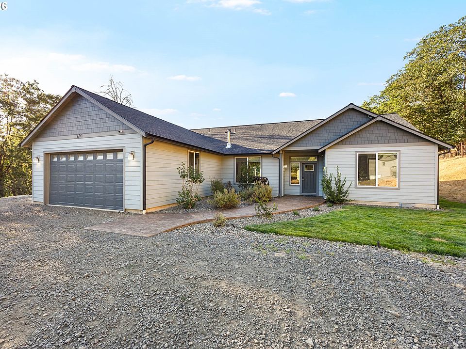 1st image of 491 Oakwood Dr