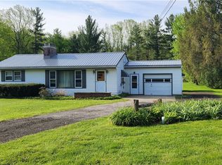 13993 Butternut Rd, Burton, OH 44021
