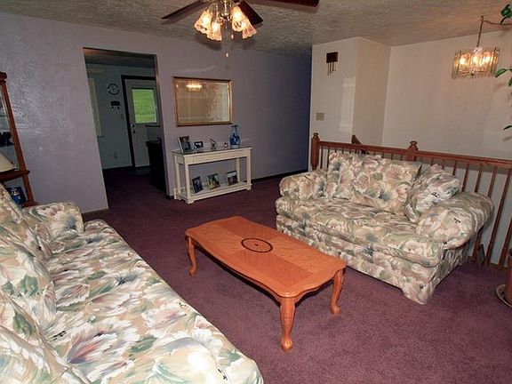 4th image of 541 Sherrick Dr