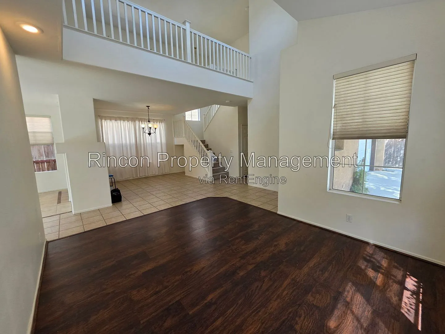 3 bed, 2.5 bath, 1914 sqft, $4,200 — Photo 2