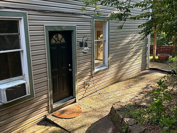 3rd image of 14 Guido St #2