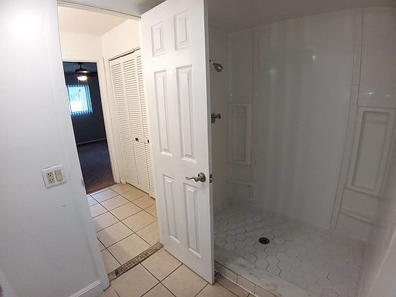 2nd image of 176 Woodlake Dr