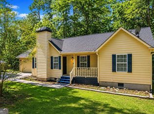 4827 Oakwood Ct, Loganville, GA 30052