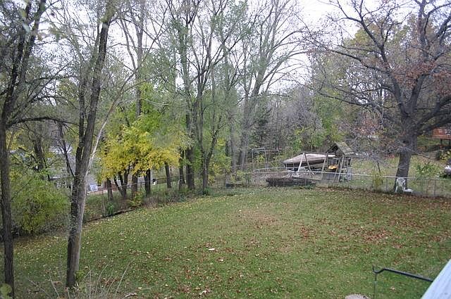 2nd image of 38816 N Kenmore Rd